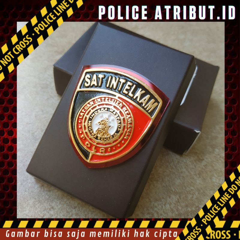 Pin SAT INTELKAM Polisi Terbaru Lis Merah Akrilik Perlengkapan Polri Hot Product Best Seller  high q
