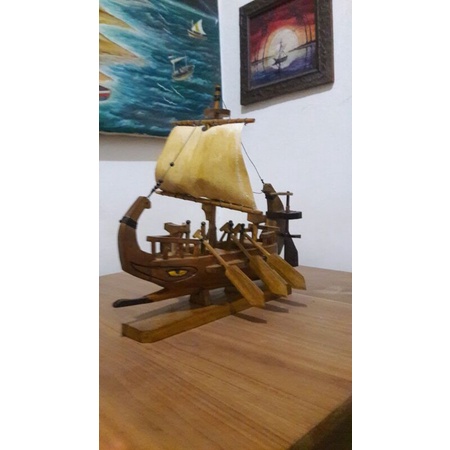 miniatur kapal fiking kayu jati