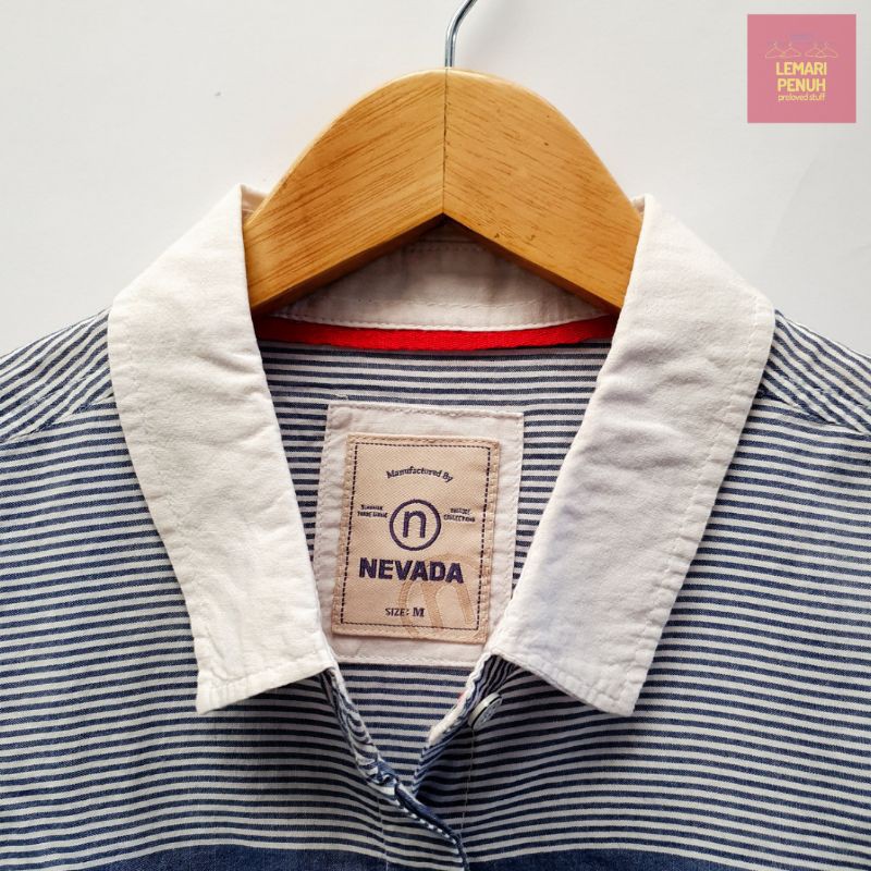 Preloved Kemeja Nevada Stripes Putih Biru