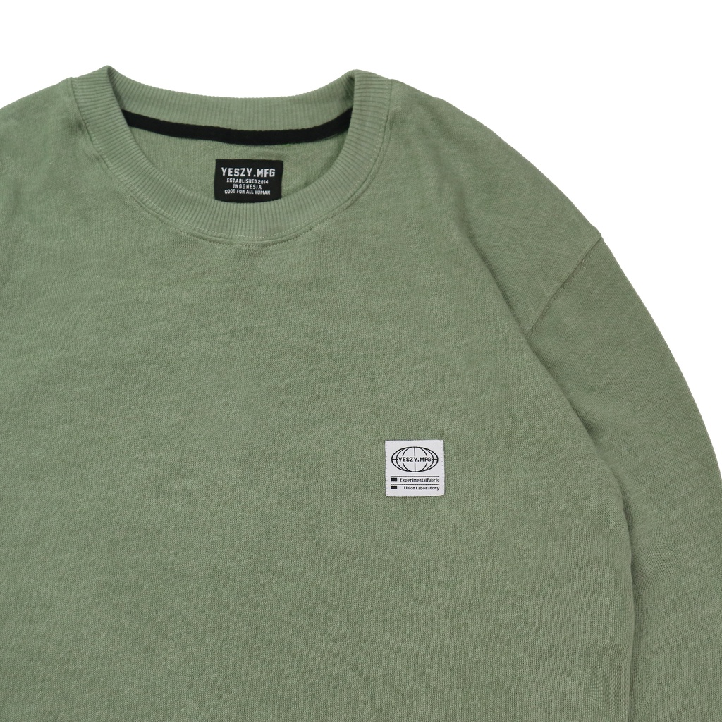 YESZY.MFG Crewneck Mint Basic Logo Woven
