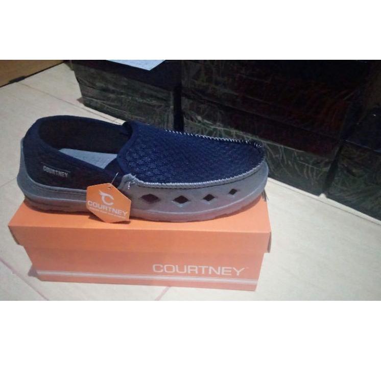 Menarik.. sepatu pria/sepatu slop/sepatu karet/sepatu courtney ardiles/SPIDER