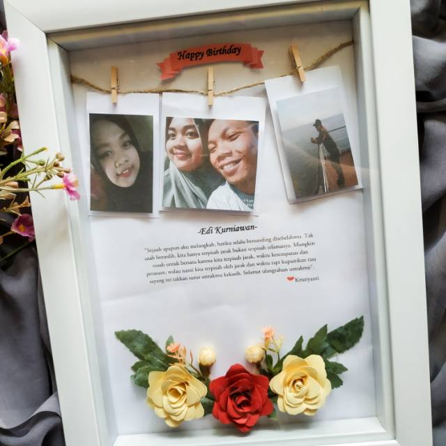 

Kado pernikahan/ kado anniversary/ kado frame/ scrapframe/ kado ultah