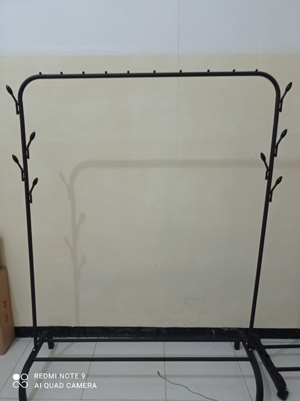 Rak Gantungan Baju Besi Cantolan Stand Hanger Single Jemuran Portable Serbaguna