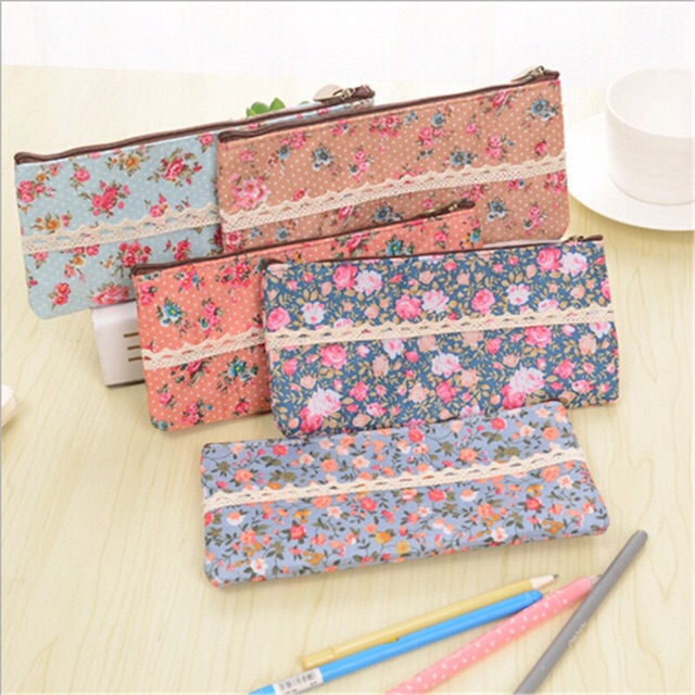 Tempat pensil shabby chic bunga