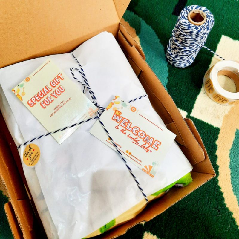 

tambahan packing GIFT BOX Kado Hampers dengan Box Eksklusif