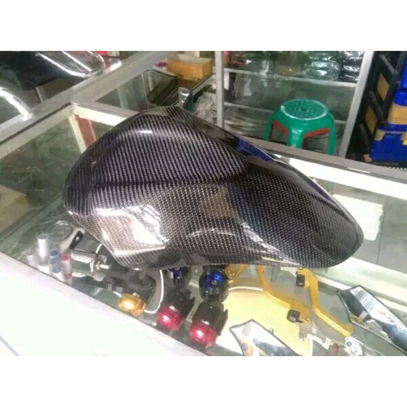 Aksesoris Hugger / Spakbor Yamaha Xmax250 100% Karbon Kevlar Asli