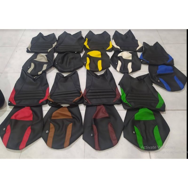 sarung kulit jok R15 v3 &R v2 bahan MBtech/KULIT JOK YAMAHA R15 V2 old/ R15 V3 new+sabuk