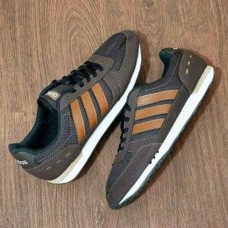 Adidas Neo City Racer Brown