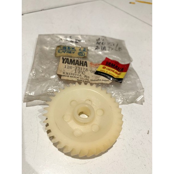 Gear Gir Ger Gigi Pompa Oli Oil Yamaha L2G L2S L2SN L2 Super YB100 Original Ori NOS Japan Murah