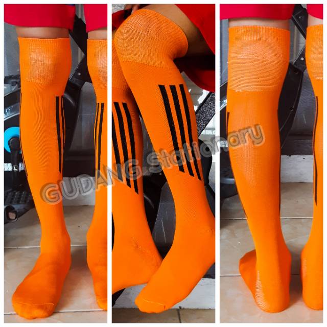 Kaos Kaki Futsal Dewasa Orange Strip Hitam