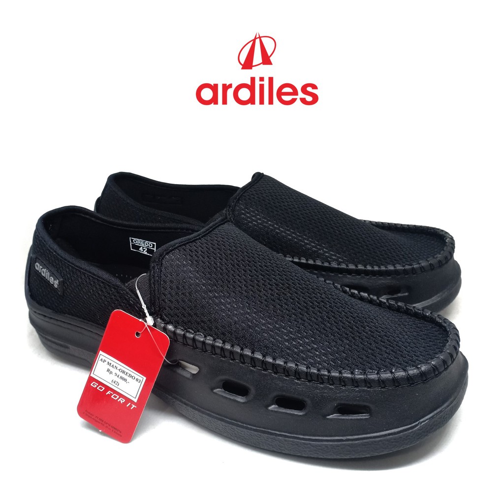 Regulae Sepatu  Slip  On Ardiles  Pria