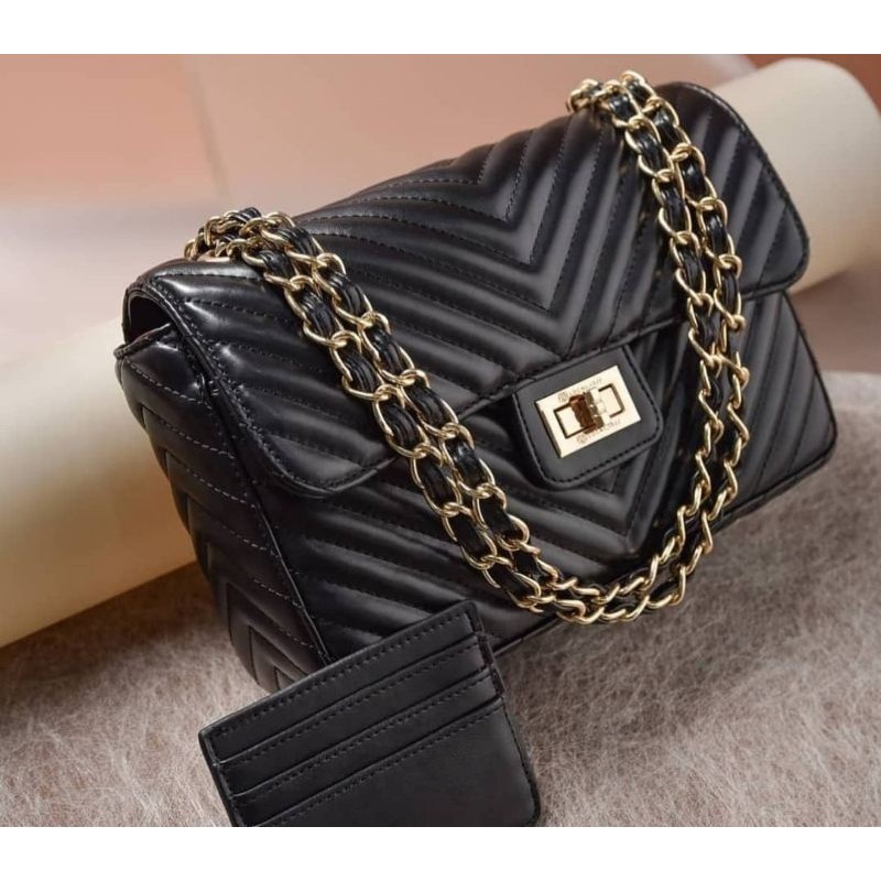 Boston chevron bag local id