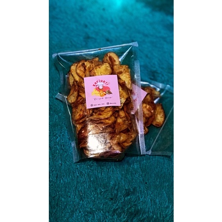 

keriuk (keripik umak)