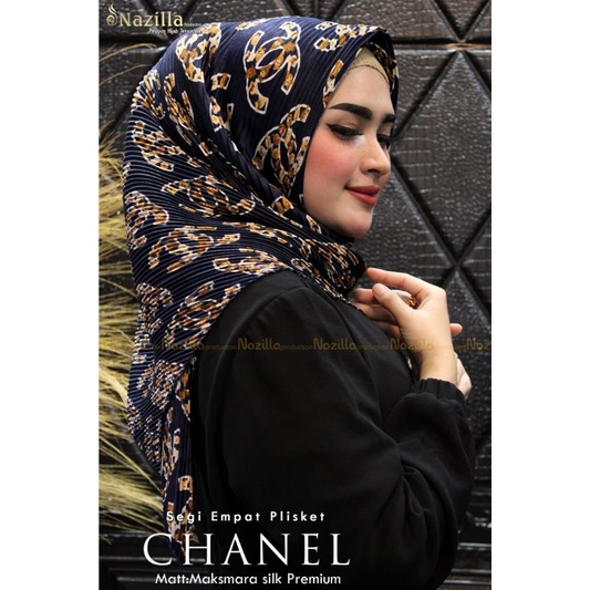 Jilbab Segi Empat Motif Plisket Polycatton Ori Nazilla-Chanel navy