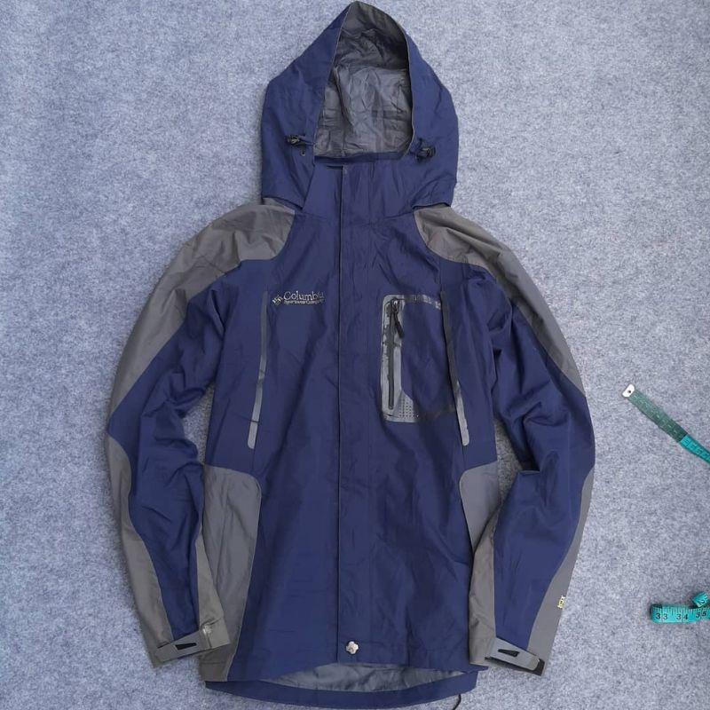 columbia titanium Gore-tex