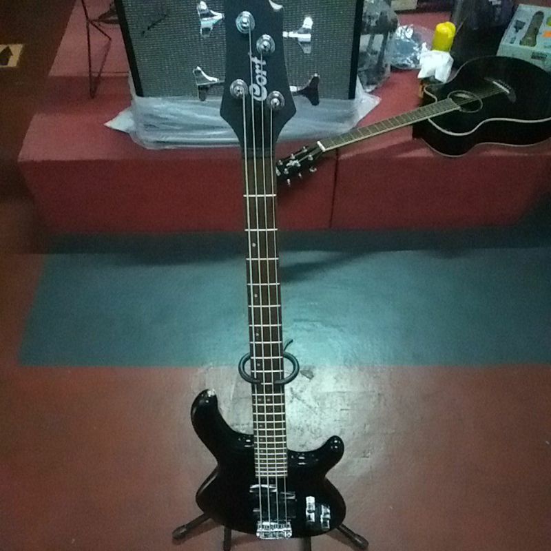 bass cort ACTION BASS PLUS