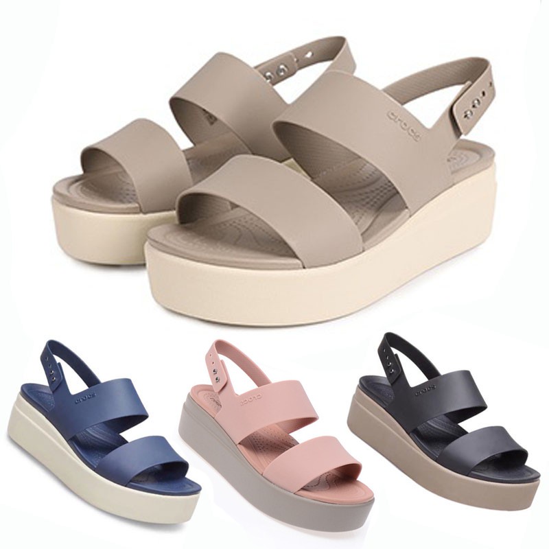 Sandal Wanita / Crocs Brooklyn Low Wedges Tali / Crocs BrookLyn / Sandal wedges