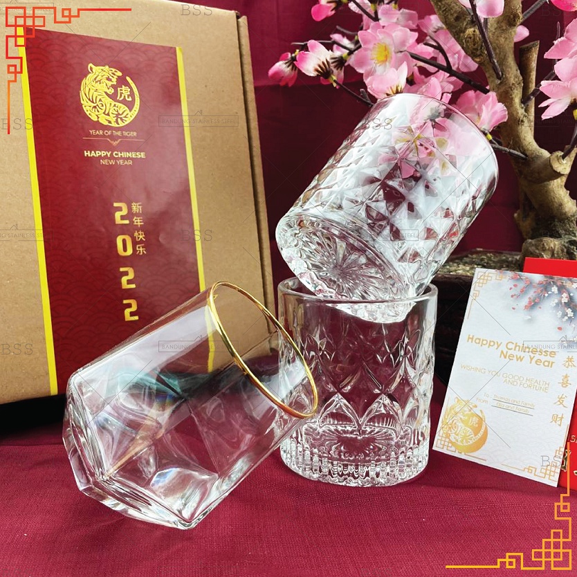 Hampers Imlek Chinese New Year Gelas Sendok Cantik Paket Gift Keluarga