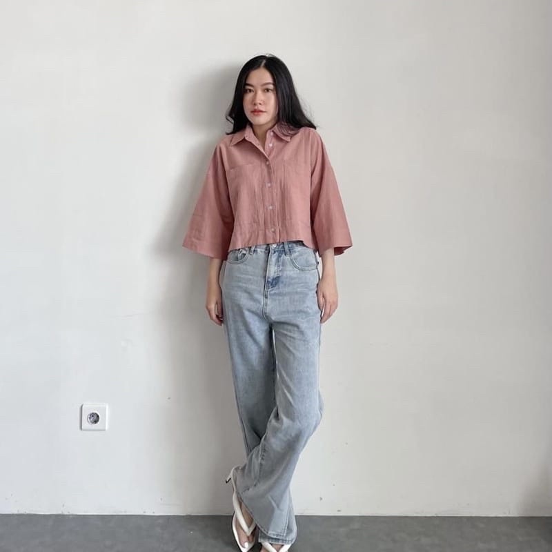 REGALO KEMEJA CAPUTRI CROP OVERSIZE LINEN DAILY KEMEJA CAPUTRI CROP OVERSIZE LINEN KATUN RAMI