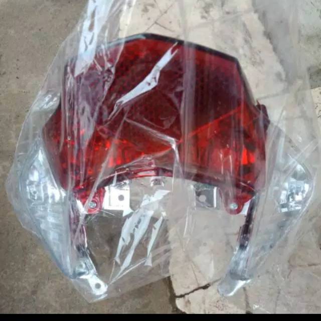 Lampu stop belakang Vario 125 lama