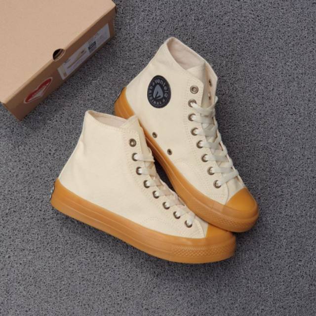 SEPATU SNEAKERS VENTELA BTS 70S HIGH GUM 39-44