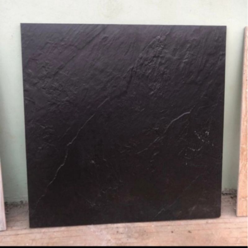 granit carpot hitam 60x60