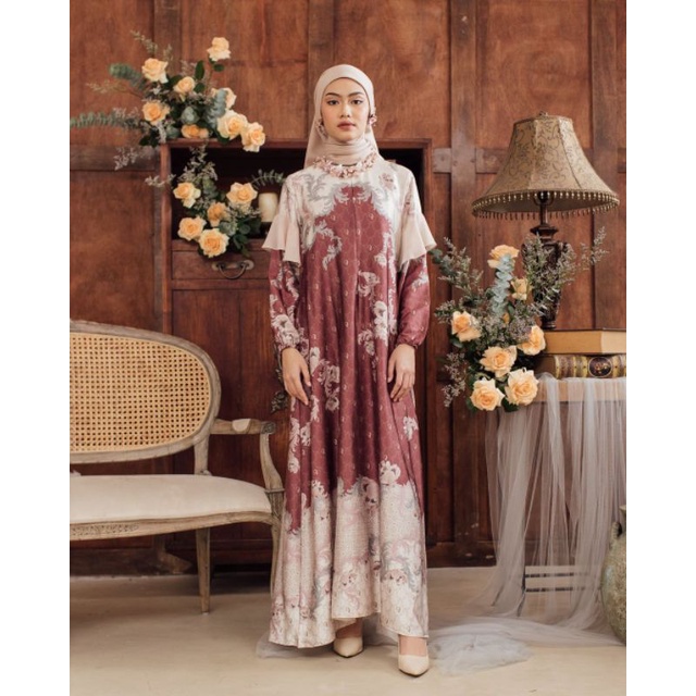 Dayana dress sz L by diana restu