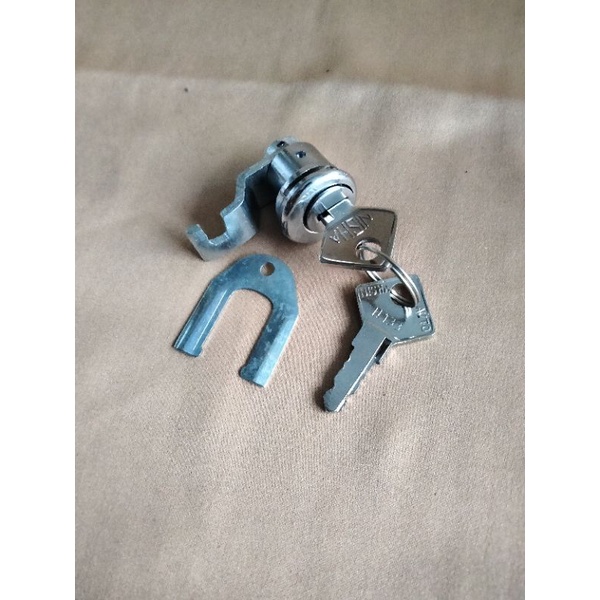 Kunci laci vespa kunci box vespa vbb super tahun 65 vespa tahun tua