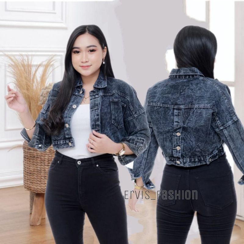 Jaket jeans JAKET JEANS CROP BACK BUTTON JAKET KANCING DEPAN BELAKANG JAKET CROP TERBARU TERLARIS TERBEST SELLER!!!