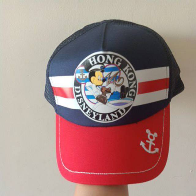 Topi Mickey Disneyland Hongkong Yasmin