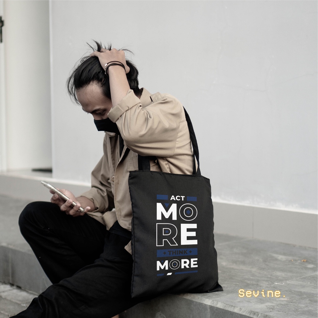 Sevine Totebag Tas Wanita Tote Bag Resleting Quote Motivation Black Series Hitam - BTB