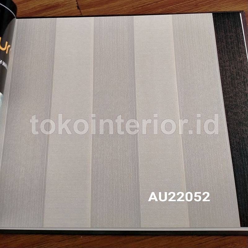 Wallpaper Dinding Murah Garis Vertikal Silver Abu Minimalis