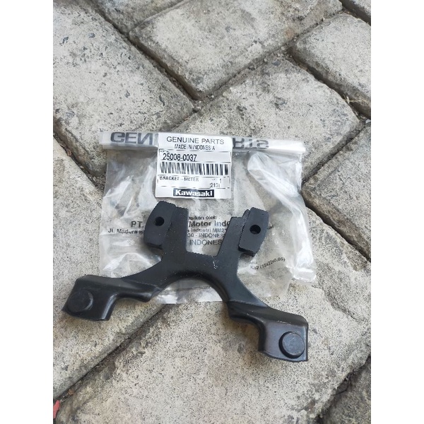 Breket spido ninja SS pangkong spido ninja SS original KGP 25008-0037