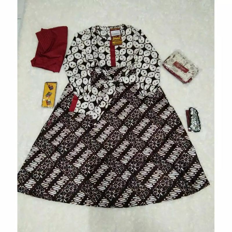 LAPAKNYAI baju jubah anak perempuan dannis sale 40% batik antiq