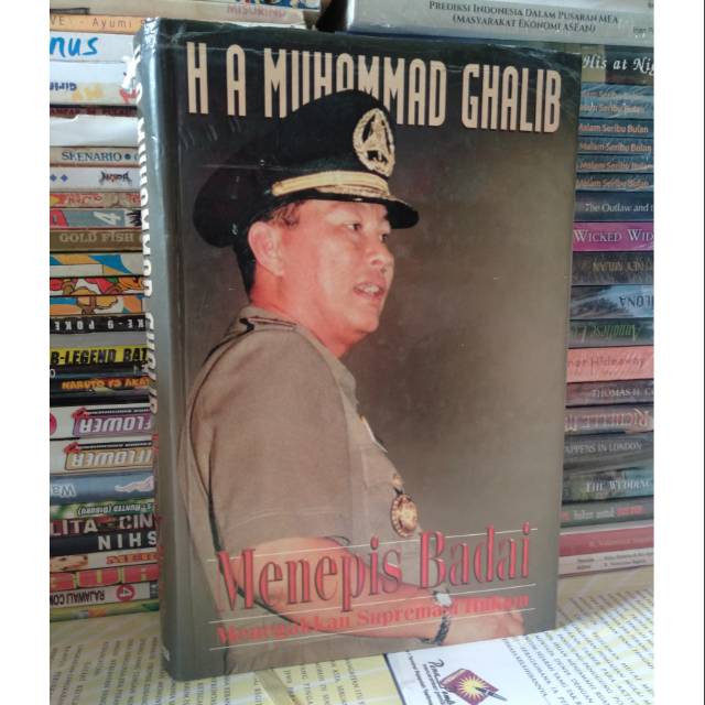 

ORIGINAL BUKU MENEPIS BADAI MENEGAKKAN SUPREMASI HUKUM