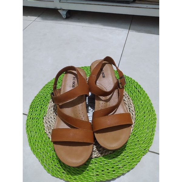 PRELOVED Sandal BEBOB / Wedges Bebob / Sandal Branded / Sandal Berhak / Pernah Pakai / Bekas / Secon