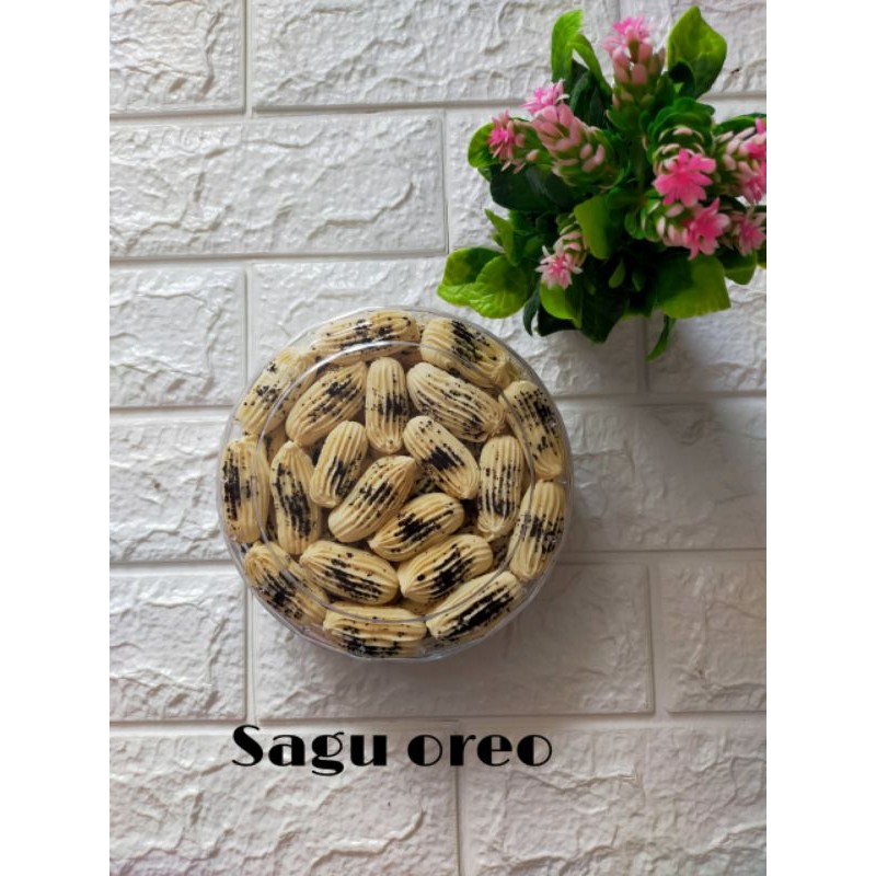 

Kue Kering Sagu Oreo