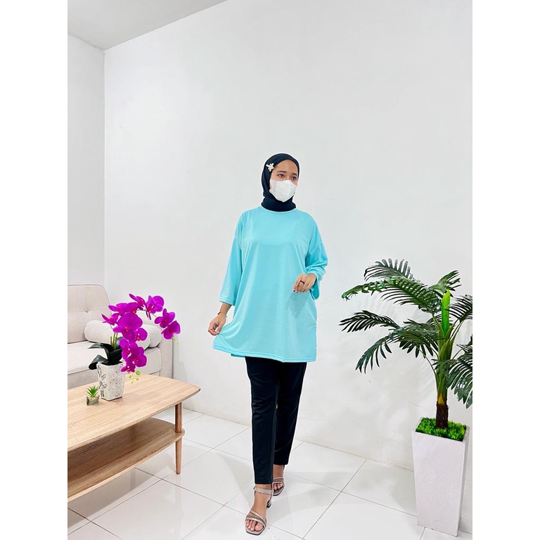 Basic Oversized Top Kaos Polos NonBusui Hijab Friendly