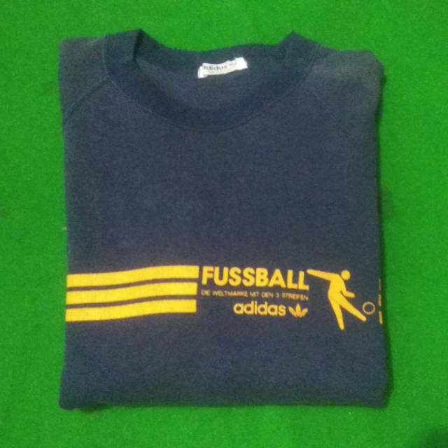Cn ADIDAS FUSSBALL Descente