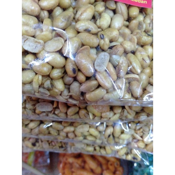 

KACANG KEDELAI GORENG / 300 GRAM