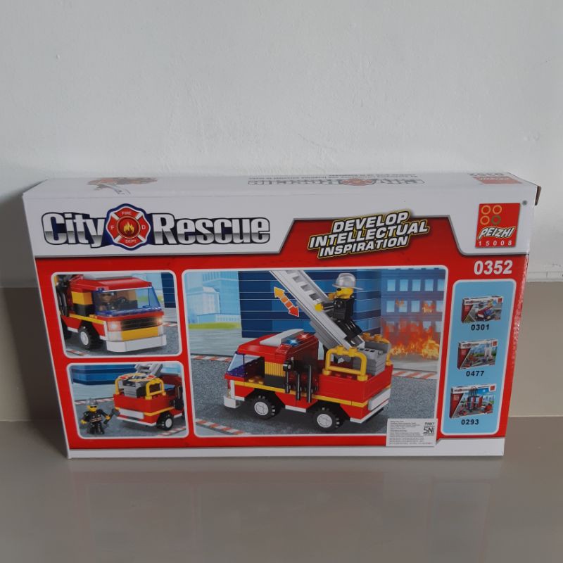 Block Fire Truck Rescue - Mobil Pemadam Kebakaran 132 pcs Brick Balok Susun