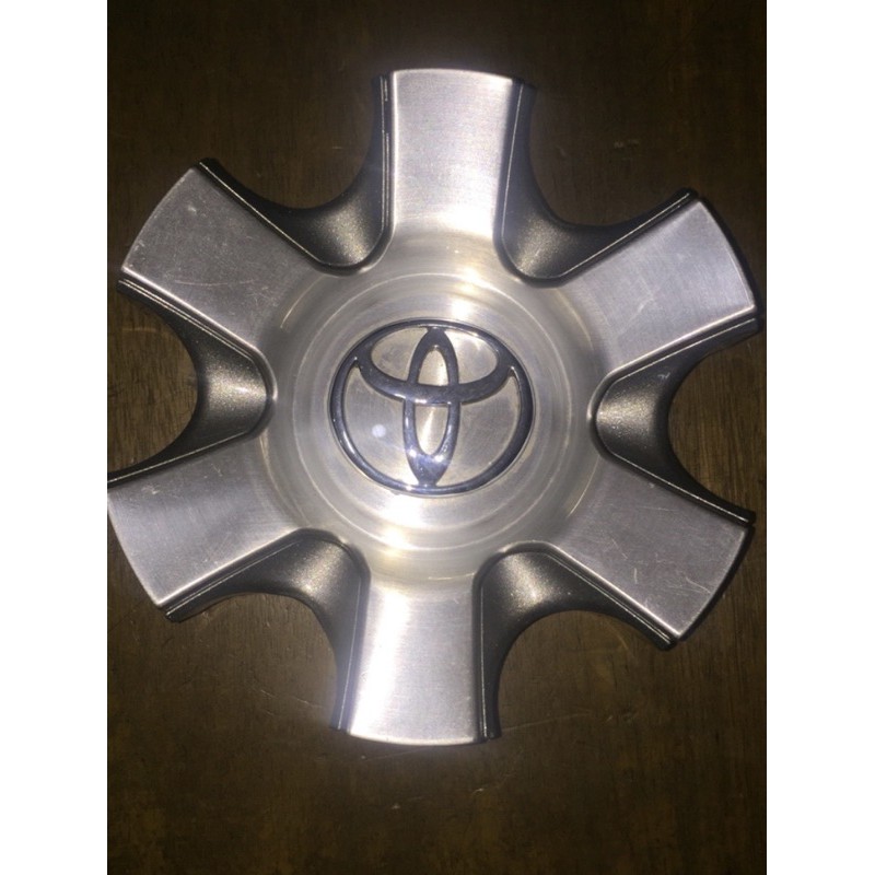 Tutup velg dop roda fortuner hilux 2004-2011