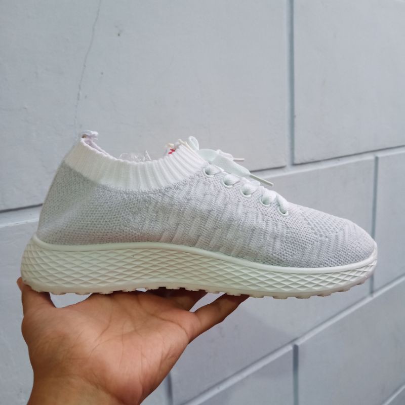 Sepatu Import City Shoes Tali Putih Wanita Cewek