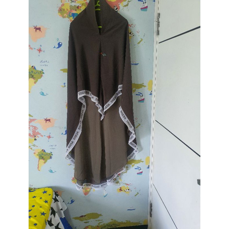 preloved khimar zaenab dusty mink sisesa