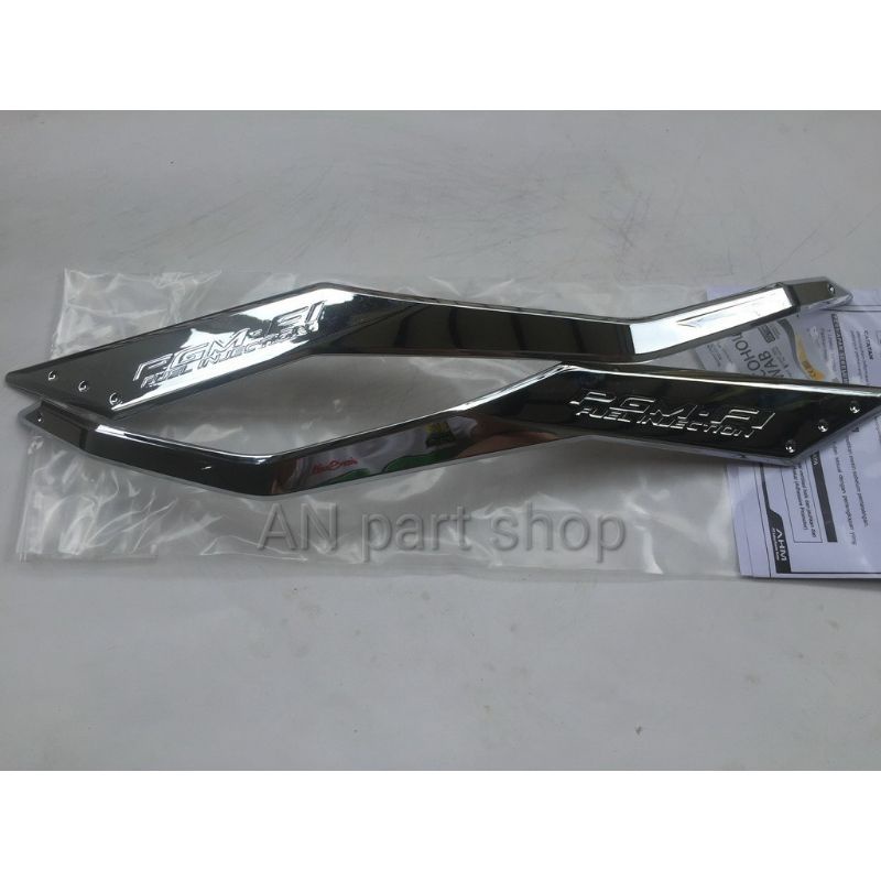 Garnish Side Body Hiasan Body Samping Vario 125 150 LED Old 2015 2017 CHROME GOLD dan ABU ABU GUN ME