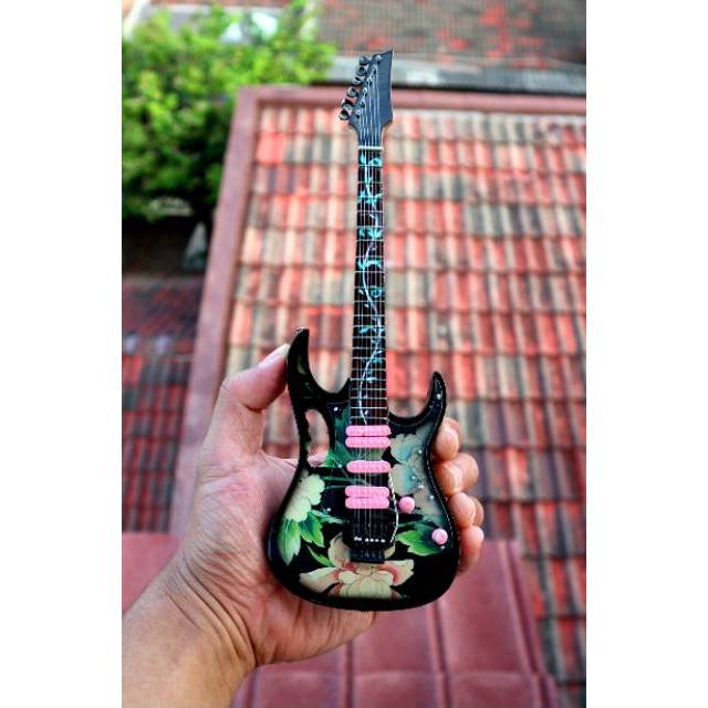 Miniatur Gitar Ibanez JEM Flower Steve Vai Signature