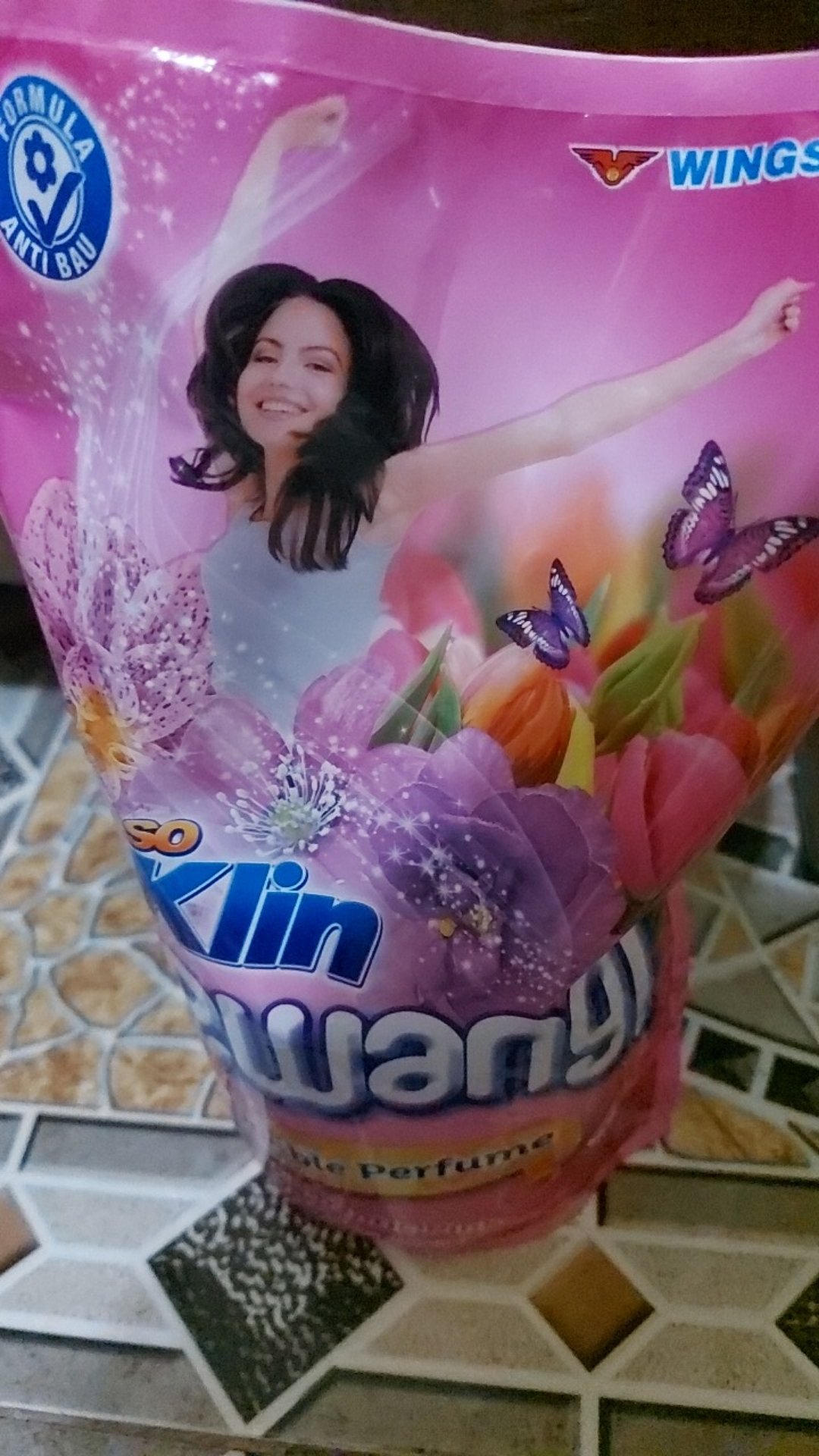 Detergent Cair So Klin Liquid 750 Ml