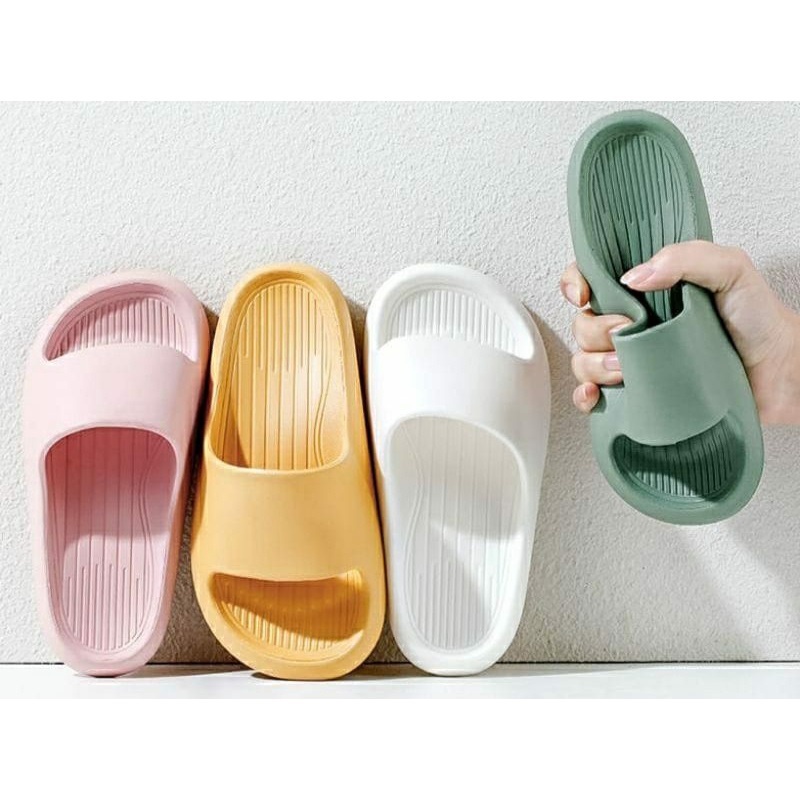 Sandal Wanita Slip On Sandal Cewek Korean Style Murah Empuk Anti Selip Sendal Bahan EVA Karet Polos 31 - 40