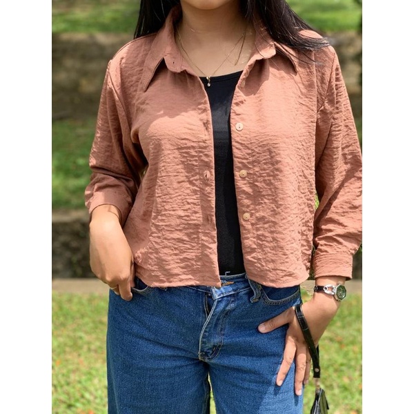 Yunabi/Kemeja Wanita Lengan Panjang Crop Cringkle Polos/Shirt Airflow crop/Pakaian Wanita Terbaru/Atasan Wanita Korea /OOTD-1