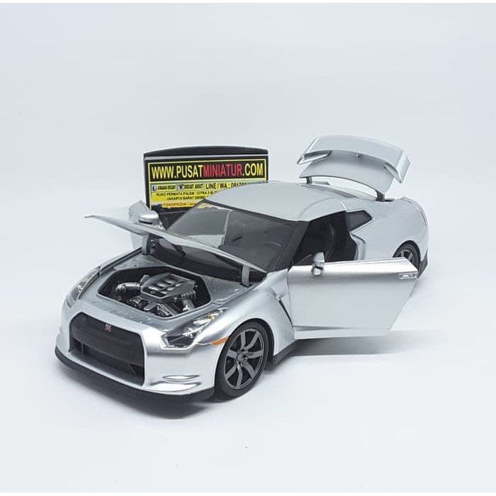 brian's nissan gtr r35
